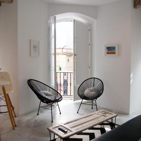 Apartamentos Gadir Centro Cádiz Exteriör bild