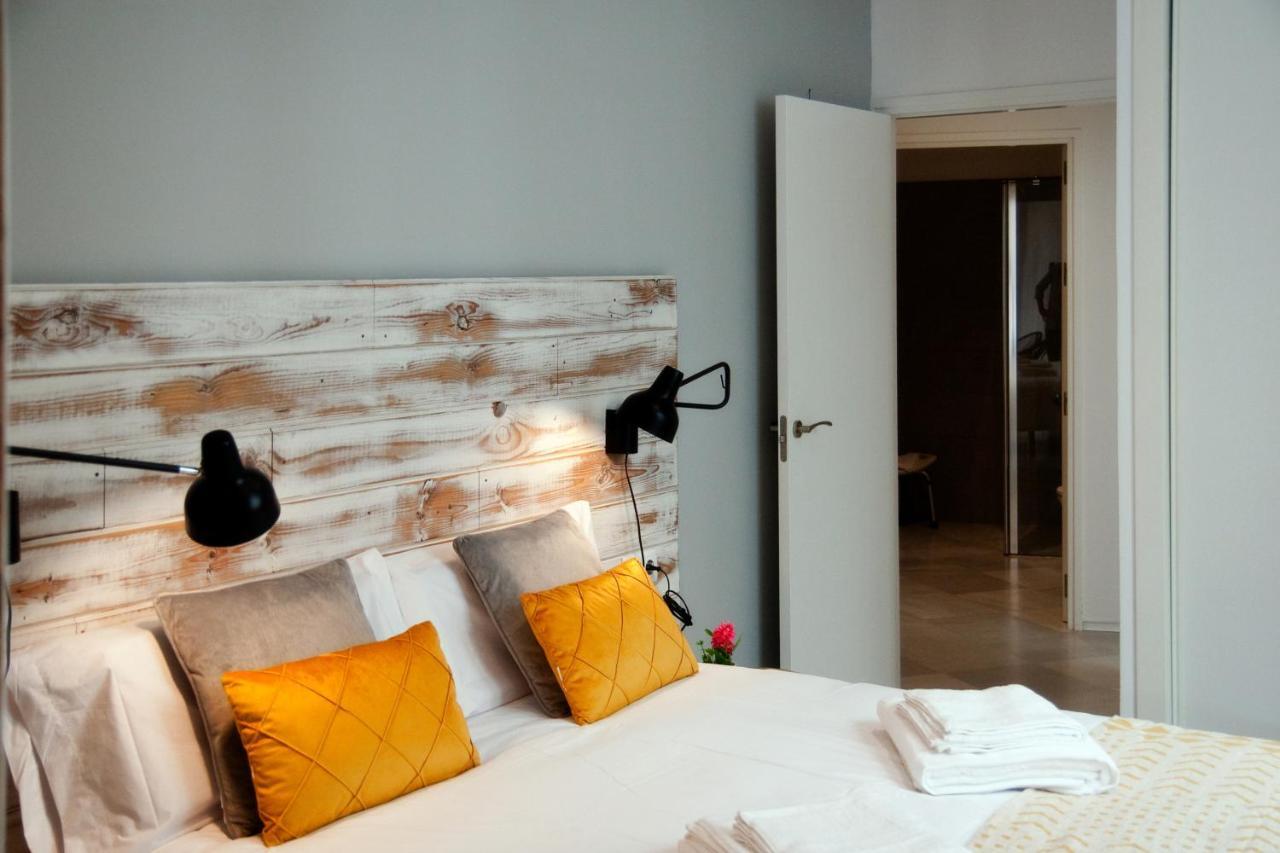 Apartamentos Gadir Centro Cádiz Exteriör bild