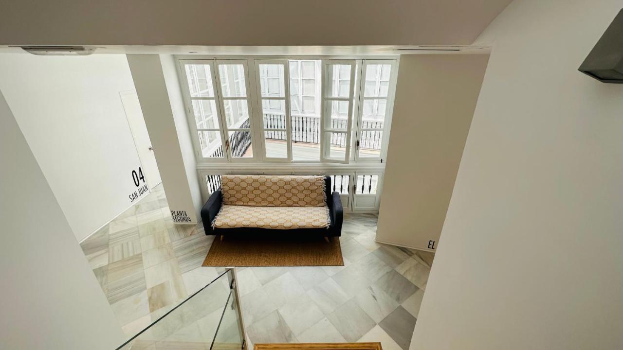 Apartamentos Gadir Centro Cádiz Exteriör bild
